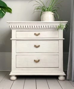 Kirei Home Carved Chest Of Drawers