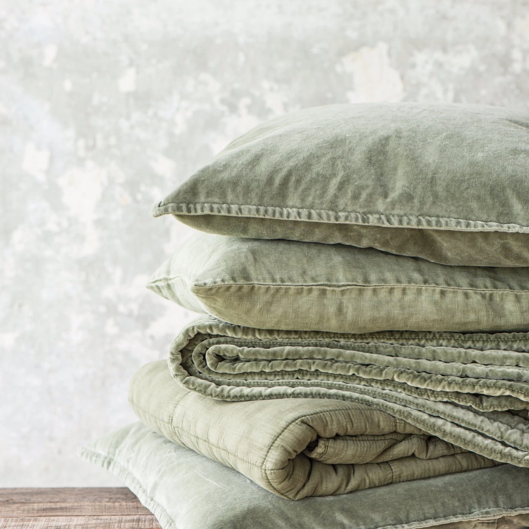 IB Laursen Velvet Cushion Olive Green