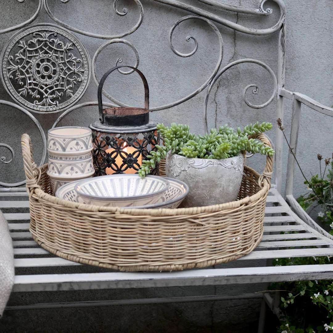 Chic Antique Round Wicker Tray