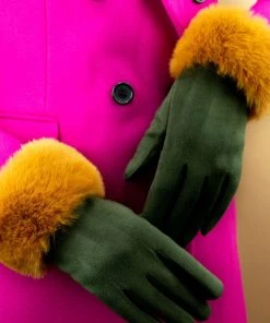 Powder Faux Fur Gloves In Olive