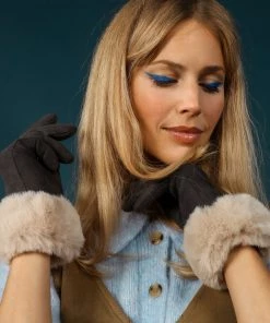 Powder Faux Fur Gloves In Slate