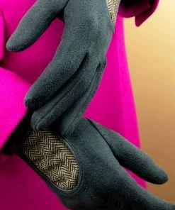 Powder Loungewear And Accessories Driving Style Gloves In Grey