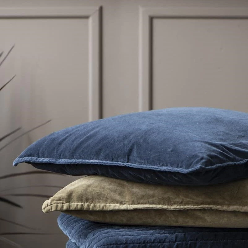 IB Laursen Velvet Cushion Midnight Blue