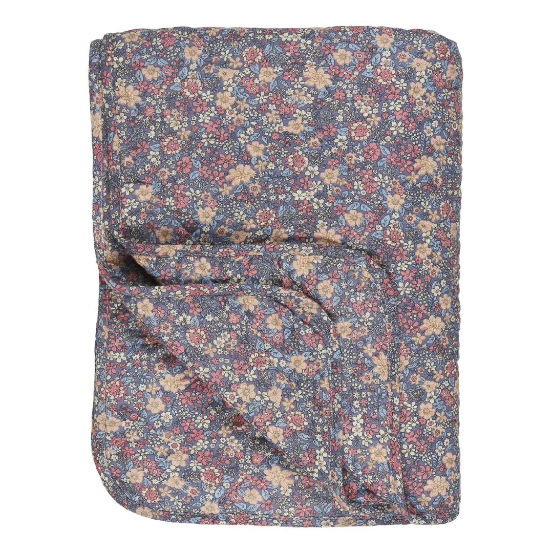IB Laursen Blue And Pink Floral Quilt Garden & Outdoors