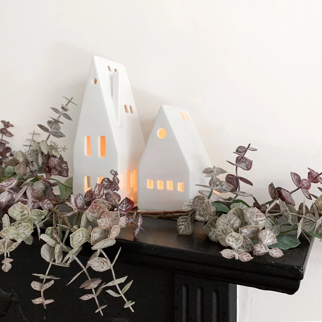 Rader Porcelain Light Up House Small
