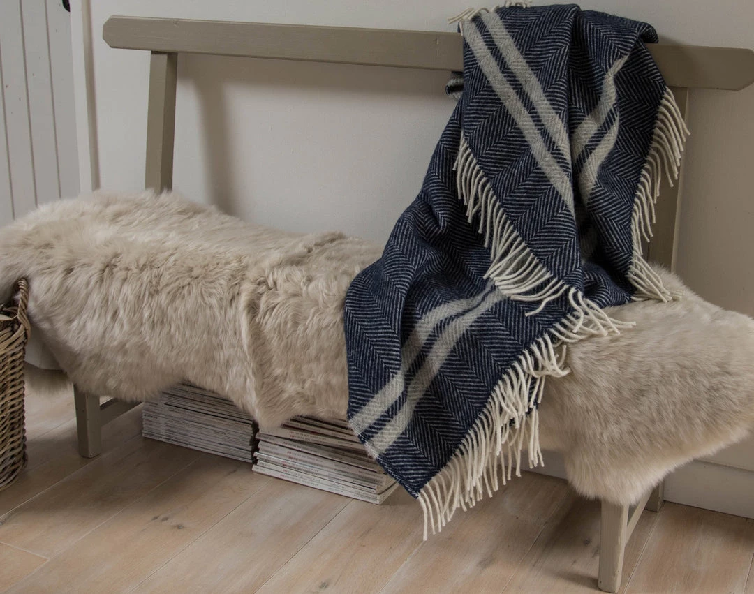 Camperdown Lane Double Sheepie In Oyster